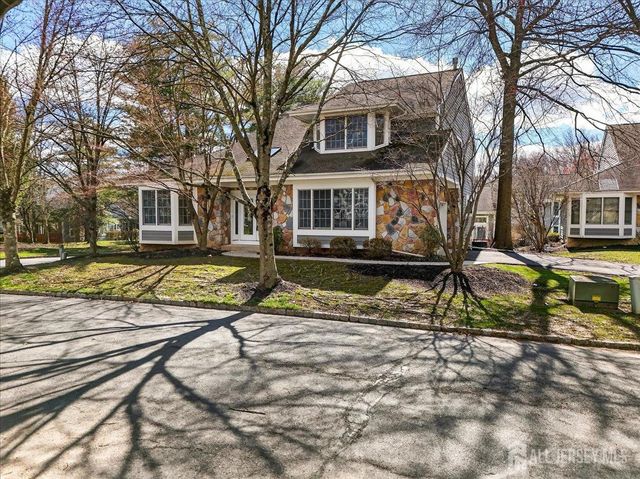 1 CRANBERRY Court, South Brunswick, NJ 08540
