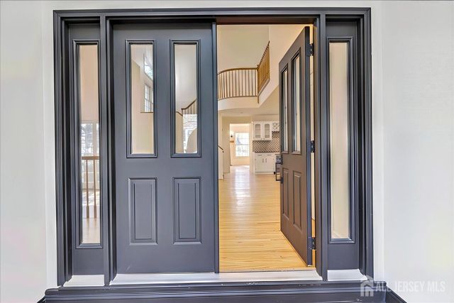 1 CRANBERRY Court, South Brunswick, NJ 08540