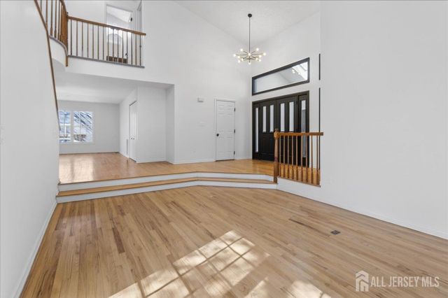 1 CRANBERRY Court, South Brunswick, NJ 08540