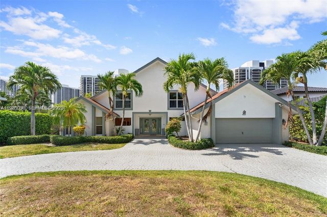 413 Holiday, Hallandale Beach, FL 33009