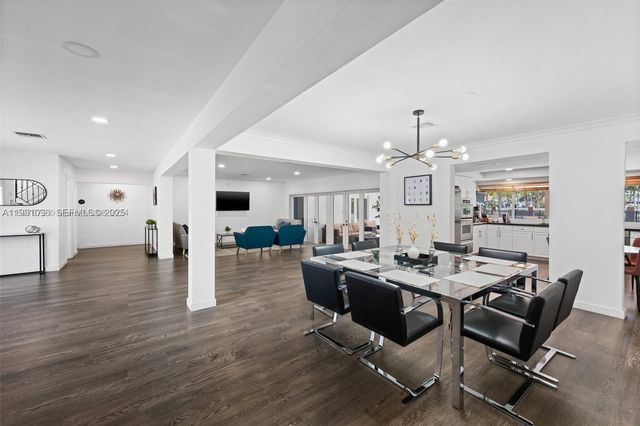 413 Holiday, Hallandale Beach, FL 33009