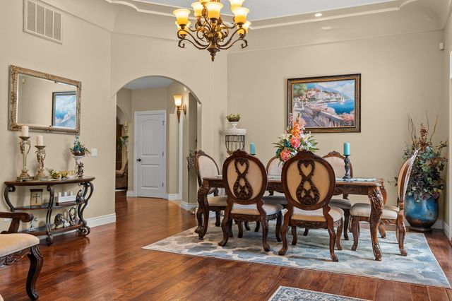 400 Loganberry Road, Branson, MO 65616