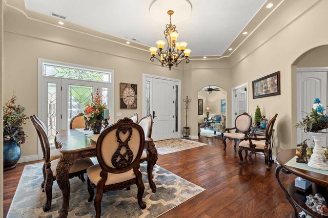 400 Loganberry Road, Branson, MO 65616