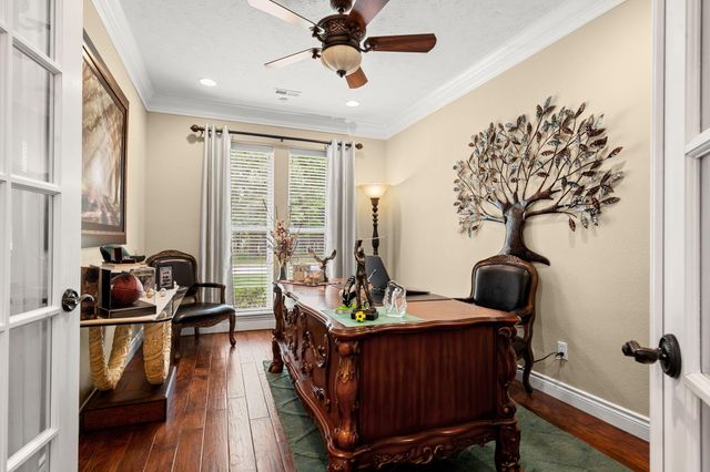 400 Loganberry Road, Branson, MO 65616