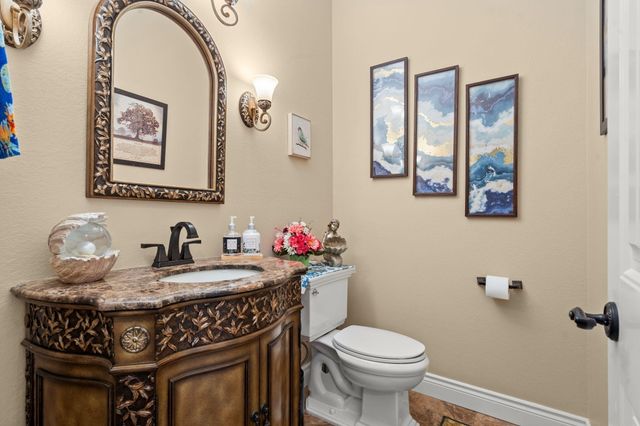 400 Loganberry Road, Branson, MO 65616