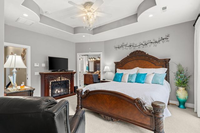 400 Loganberry Road, Branson, MO 65616