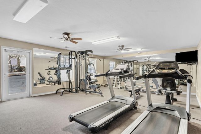 400 Loganberry Road, Branson, MO 65616