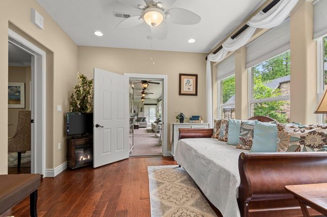 400 Loganberry Road, Branson, MO 65616