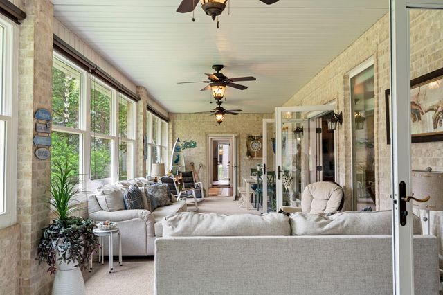 400 Loganberry Road, Branson, MO 65616