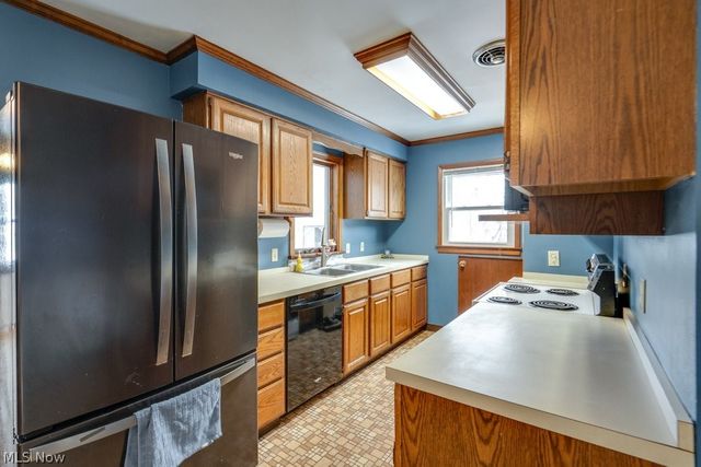 388 Fairwood Circle, Berea, OH 44017