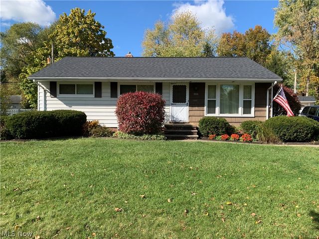 388 Fairwood Circle, Berea, OH 44017