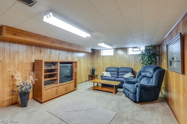 388 Fairwood Circle, Berea, OH 44017