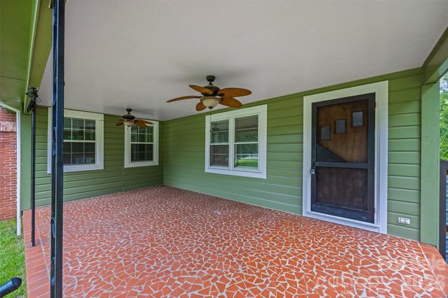 194 Old Limestone Road W, York, SC 29745