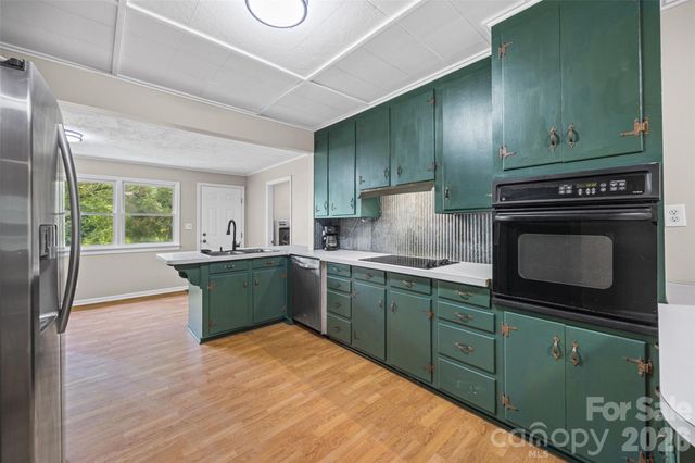 194 Old Limestone Road W, York, SC 29745