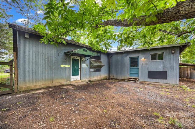 194 Old Limestone Road W, York, SC 29745