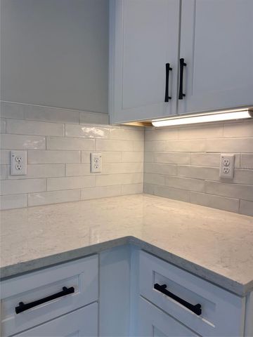 7717 93RD STREET N, Seminole, FL 33777