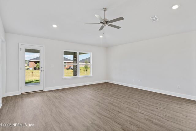 3331 MEADOW RIDGE Place, Green Cove Springs, FL 32043