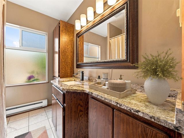 150 S 170th Street, Burien, WA 98148