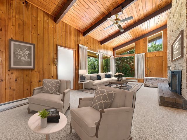 150 S 170th Street, Burien, WA 98148