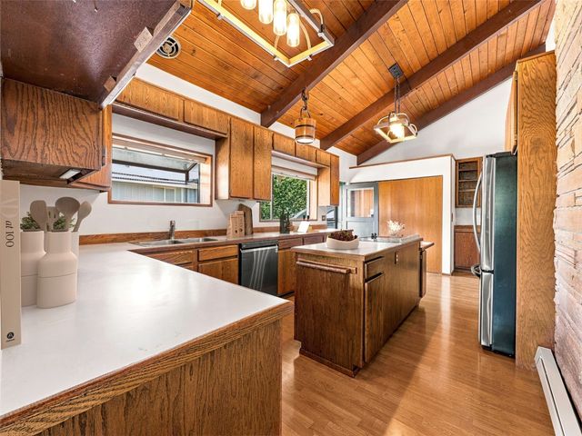 150 S 170th Street, Burien, WA 98148
