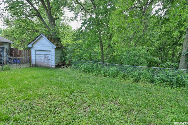 1533 Ash Street, Ashland, NE 68003