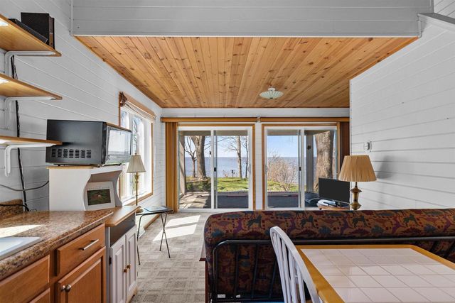 N9896 WINNEBAGO HEIGHTS ROAD, Malone, WI 53049