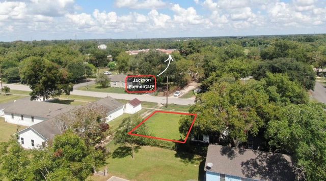 2110 Avenue D, Rosenberg, TX 77471