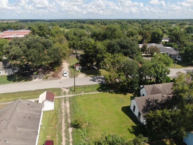 2110 Avenue D, Rosenberg, TX 77471