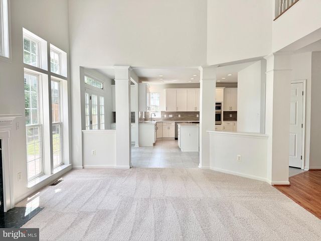 47 MONTGOMERY DR, Stafford, VA 22556