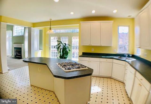 47 MONTGOMERY DR, Stafford, VA 22556
