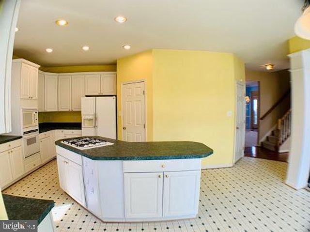 47 MONTGOMERY DR, Stafford, VA 22556