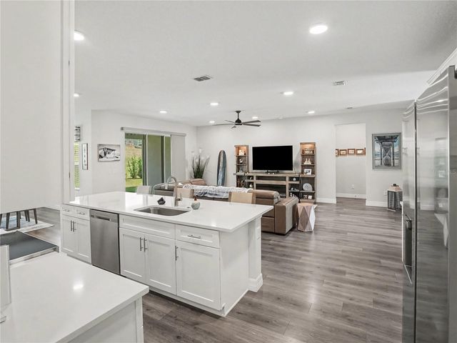 3329 INDIAN TRAIL, Eustis, FL 32726