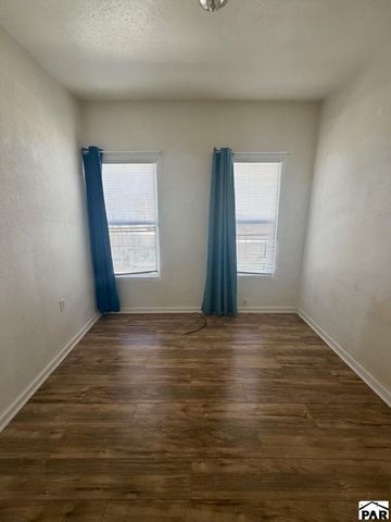 1109 N La Crosse Ave, Pueblo, CO 81001