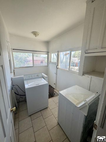 1109 N La Crosse Ave, Pueblo, CO 81001