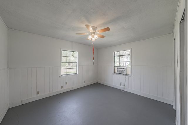 104 Bowers Street, Seagoville, TX 75159