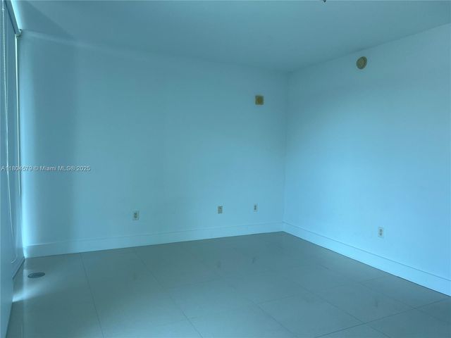 2950 NE 188th St 444, Aventura, FL 33180