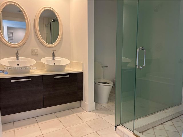 2950 NE 188th St 444, Aventura, FL 33180