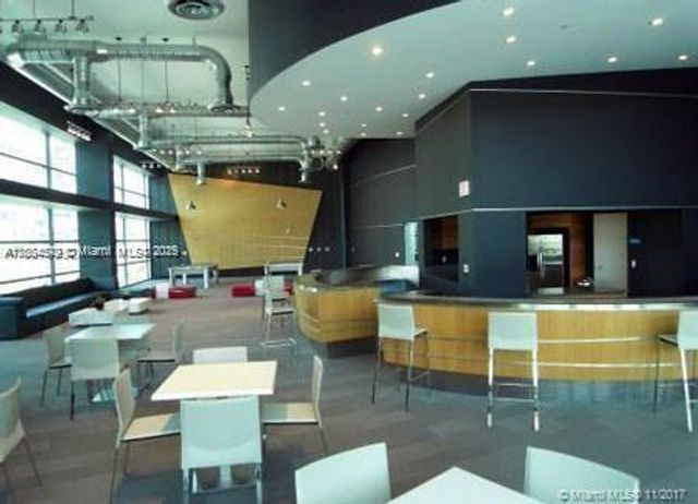 2950 NE 188th St 444, Aventura, FL 33180