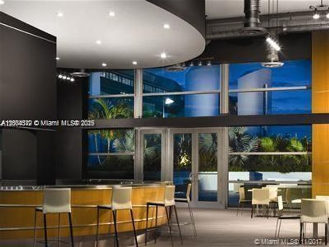 2950 NE 188th St 444, Aventura, FL 33180