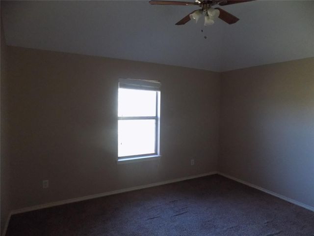 4522 Long Creek Drive, Fresno, TX 77545