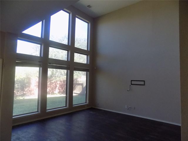 4522 Long Creek Drive, Fresno, TX 77545