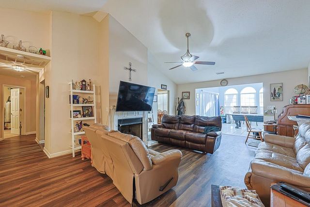 1618 Heathmuir Dr., Myrtle Beach, SC 29575