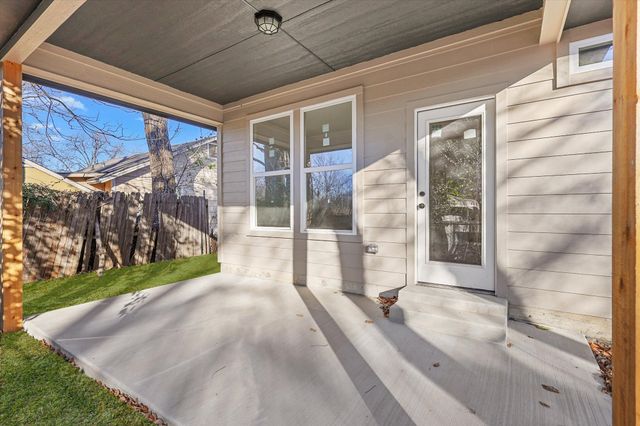 5940 Wall Avenue, Haltom City, TX 76117