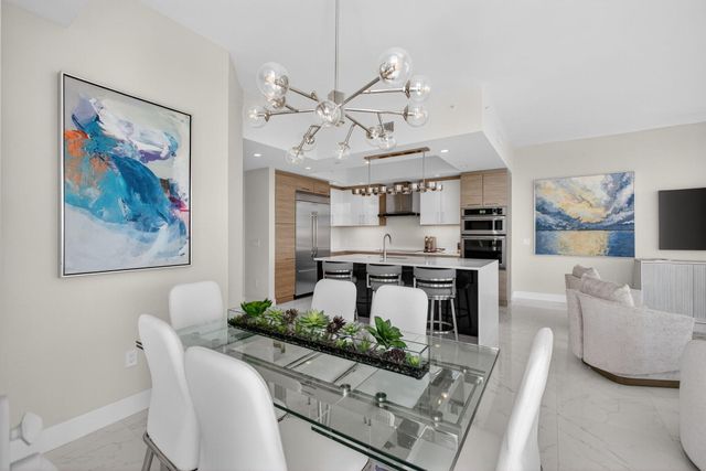 2 Water Club Way 2004, North Palm Beach, FL 33408