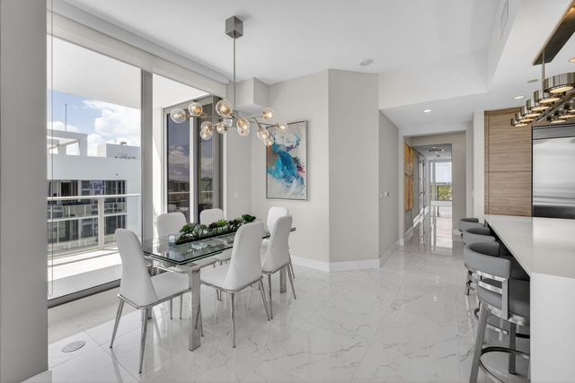 2 Water Club Way 2004, North Palm Beach, FL 33408