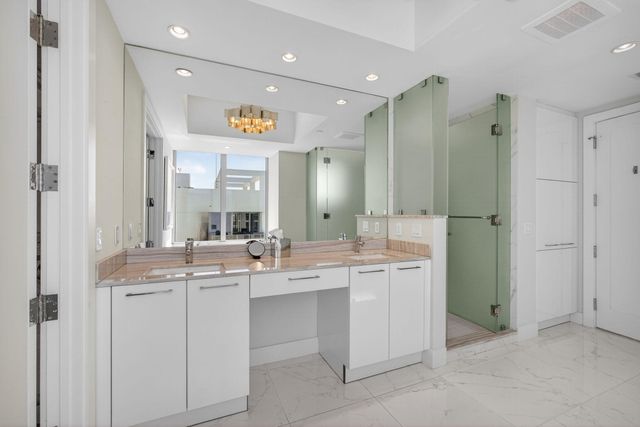 2 Water Club Way 2004, North Palm Beach, FL 33408