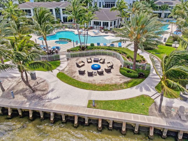 2 Water Club Way 2004, North Palm Beach, FL 33408