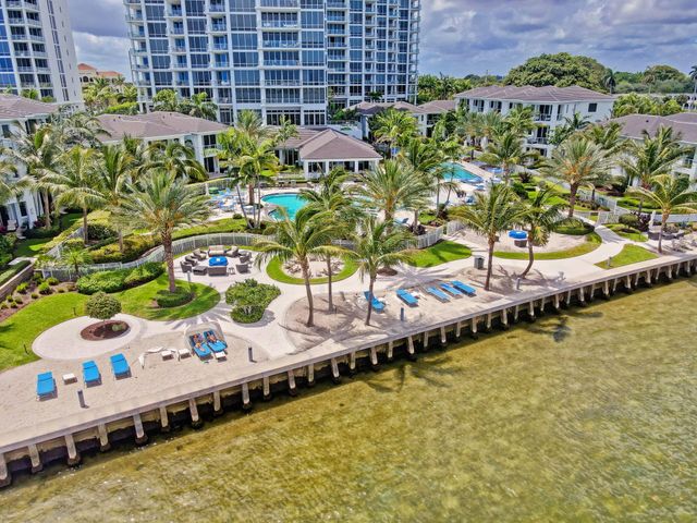 2 Water Club Way 2004, North Palm Beach, FL 33408