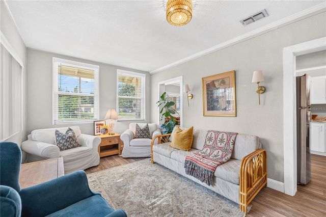 915 DOWD AVENUE, Orlando, FL 32804