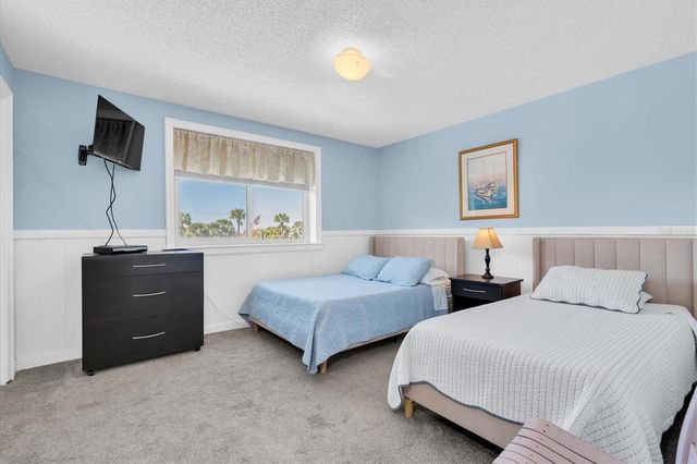 6700 SUNSET WAY 303, St Pete Beach, FL 33706